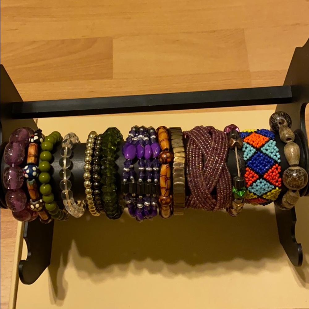 Brackets - Picture 2 of 3